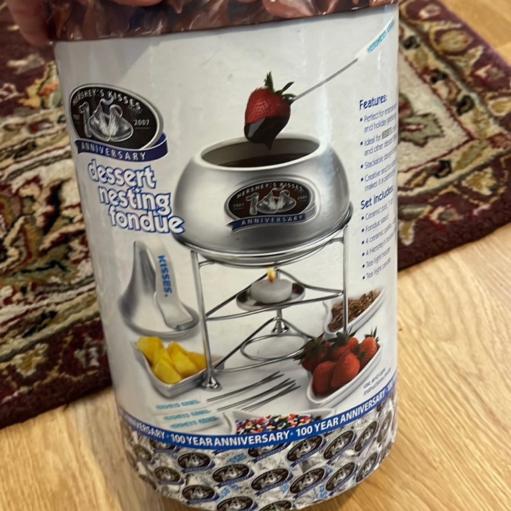 Dessert nesting fondue